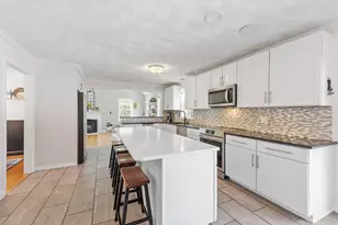 98 North End Rd, Townsend, MA 01469 - Photo 8