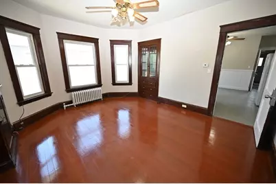 14 Derby St, Worcester, MA 01604 - Photo 4