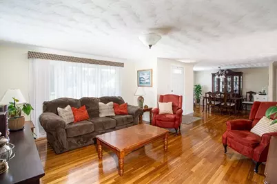 192 Calvin Ave, Somerset, MA 02726 - Photo 14
