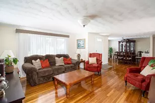 192 Calvin Ave, Somerset, MA 02726 - Photo 14