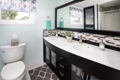 192 Calvin Ave, Somerset, MA 02726 - Photo 22