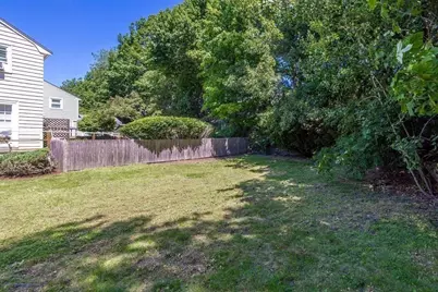 41 Sunset Hill Rd, Boston, MA 02132 - Photo 20