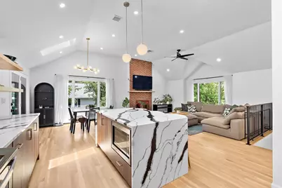25 Dexter Rd, Melrose, MA 02176 - Photo 8