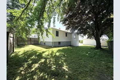 18 Didonato Ave, Webster, MA 01570 - Photo 38