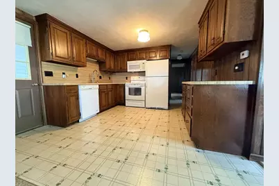 18 Didonato Ave, Webster, MA 01570 - Photo 16