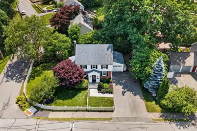 35 Cleveland Rd, Wellesley, MA 02481 - Photo 18