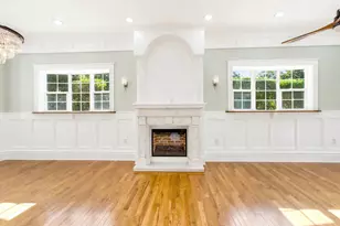 10 Washington Park, Newton, MA 02460 - Photo 4