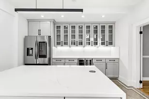 10 Washington Park, Newton, MA 02460 - Photo 8