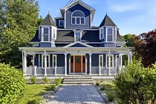 10 Washington Park, Newton, MA 02460 - Photo 1