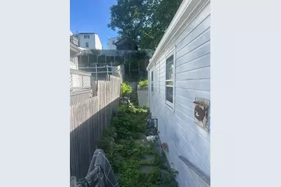 111 Arnold St, Revere, MA 02151 - Photo 36