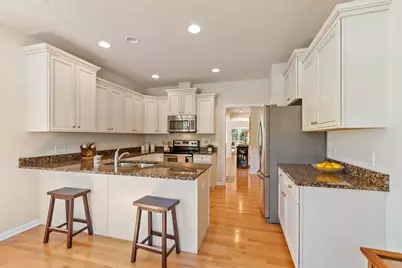 27 Greenside Ln #59, Acton, MA 01720 - Photo 4