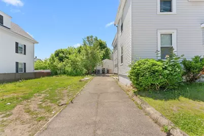112 Ford St, Brockton, MA 02301 - Photo 28