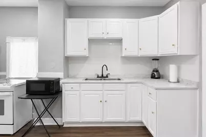 112 Ford St, Brockton, MA 02301 - Photo 20