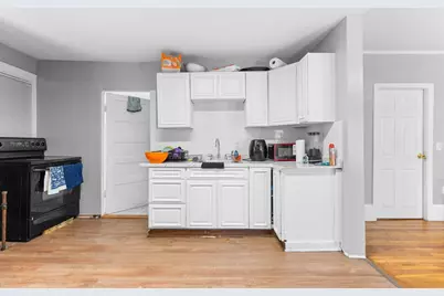 112 Ford St, Brockton, MA 02301 - Photo 8