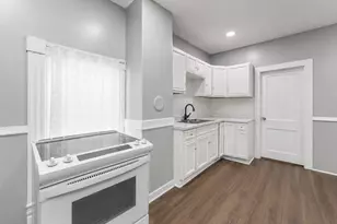 112 Ford St, Brockton, MA 02301 - Photo 24