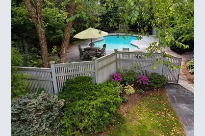 40 Bicentennial Way, Boxborough, MA 01719 - Photo 2