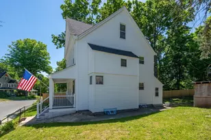 10 Walnut St, Ware, MA 01082 - Photo 24