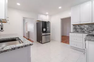 10 Walnut St, Ware, MA 01082 - Photo 10