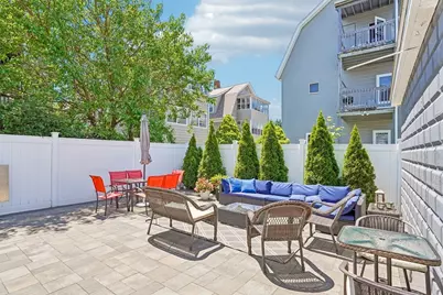 29 Harvey St, Everett, MA 02149 - Photo 38