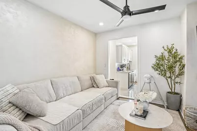 29 Harvey St, Everett, MA 02149 - Photo 8