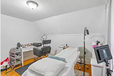 29 Harvey St, Everett, MA 02149 - Photo 34