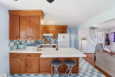 375 River Rd, Agawam, MA 01001 - Photo 14