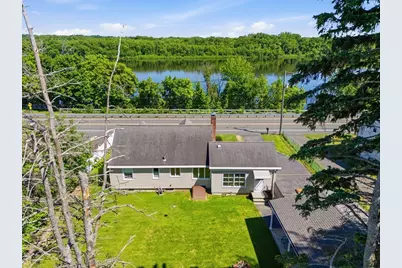 375 River Rd, Agawam, MA 01001 - Photo 2