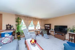 10 Amherst Ave, Bridgewater, MA 02324 - Photo 4