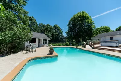 10 Amherst Ave, Bridgewater, MA 02324 - Photo 26