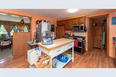 10 Amherst Ave, Bridgewater, MA 02324 - Photo 8