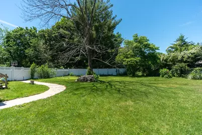 10 Amherst Ave, Bridgewater, MA 02324 - Photo 28