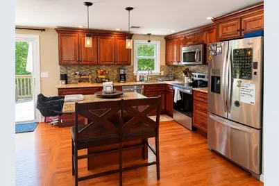 28 Park Ave West, Weymouth, MA 02190 - Photo 6