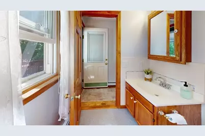 154 Thacher St, Attleboro, MA 02703 - Photo 20