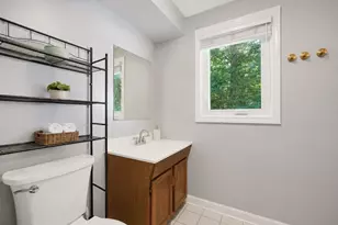 835 Mt Hope St, North Attleboro, MA 02760 - Photo 4