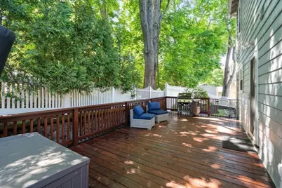 10 Barclay Road, Boston, MA 02132 - Photo 30