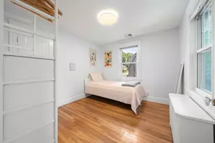 10 Barclay Rd, Boston, MA 02132 - Photo 22