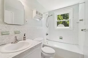 6 Anna St, Chelmsford, MA 01863 - Photo 32