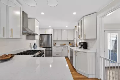 9 Milton Rd, Barrington, RI 02806 - Photo 8