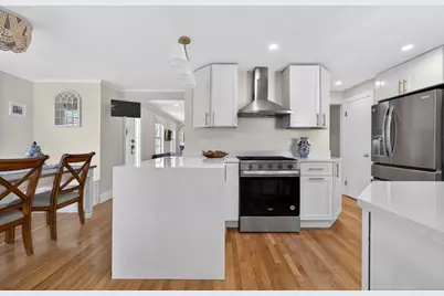 9 Milton Rd, Barrington, RI 02806 - Photo 6