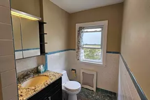 13 Beacon St, Quincy, MA 02169 - Photo 16
