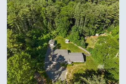 200 Pleasant St, Pembroke, MA 02359 - Photo 30