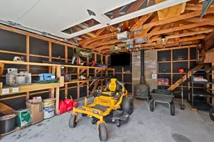 200 Pleasant St, Pembroke, MA 02359 - Photo 26