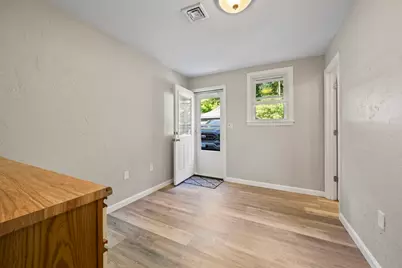200 Pleasant St, Pembroke, MA 02359 - Photo 20