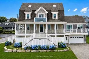 33 Oceanside Dr, Scituate, MA 02066 - Photo 1