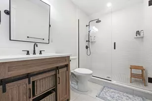 66 Wren St, Boston, MA 02132 - Photo 10