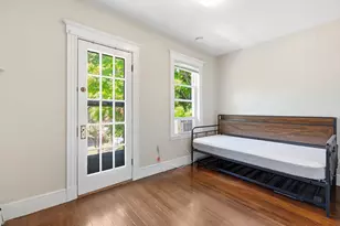 66 66-R 70 Wren St, Boston, MA 02132 - Photo 2