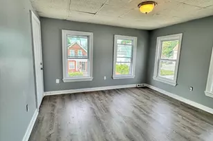 60 Tremont St, Brockton, MA 02301 - Photo 4