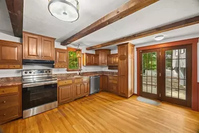 54 Liberty St, Randolph, MA 02368 - Photo 6