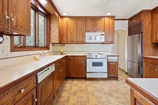 9 Mayfield Rd, Belmont, MA 02478 - Photo 24