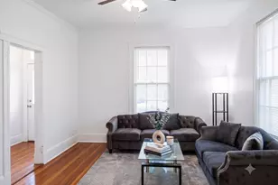 8 Porter St Ct, Salem, MA 01970 - Photo 2
